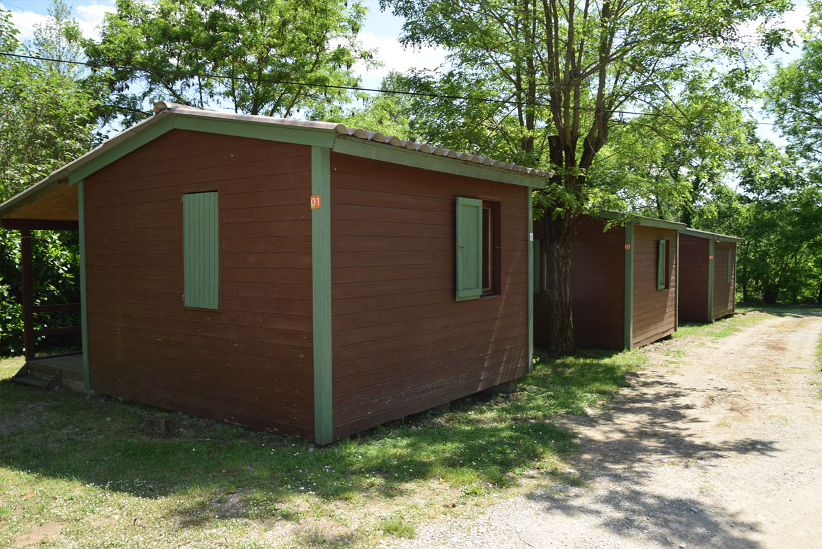 Rent a chalet at the campsite for your holiday