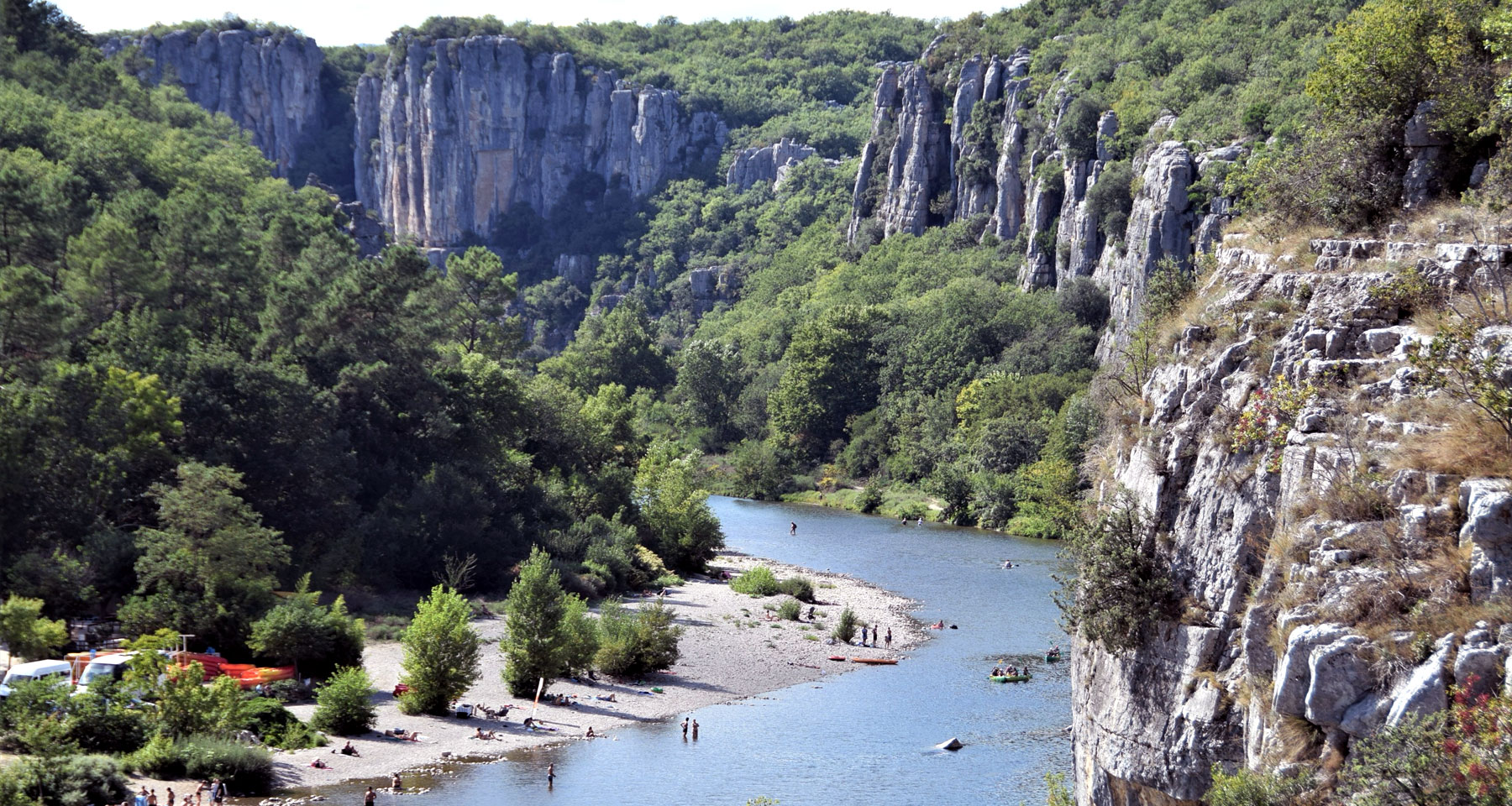 Plage près du camping