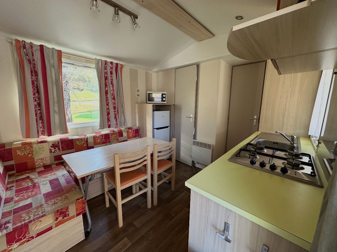Intérieur salon / cuisine mobile-home